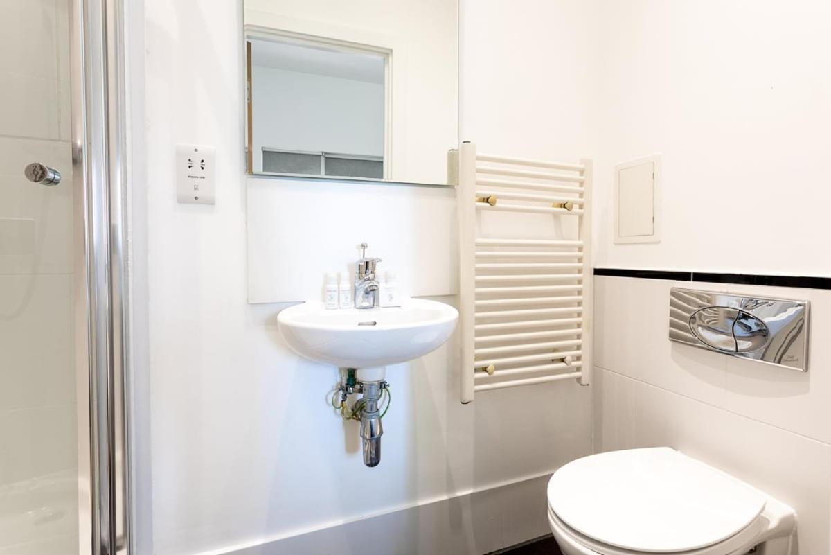 Bright & Comfortable Angel Apartment London Bagian luar foto