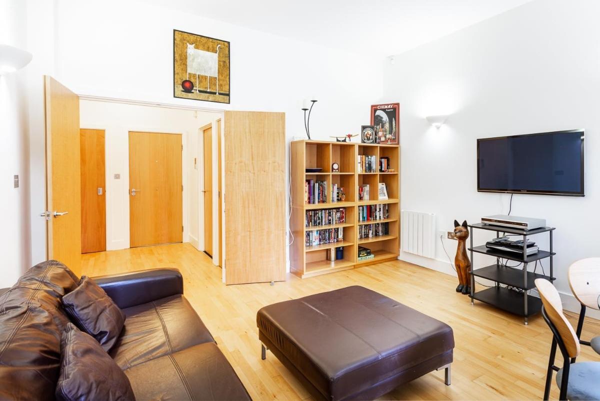 Bright & Comfortable Angel Apartment London Bagian luar foto