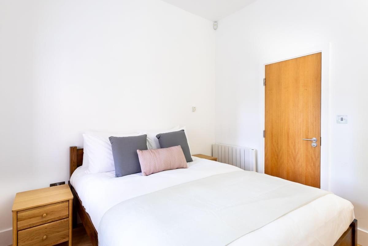 Bright & Comfortable Angel Apartment London Bagian luar foto